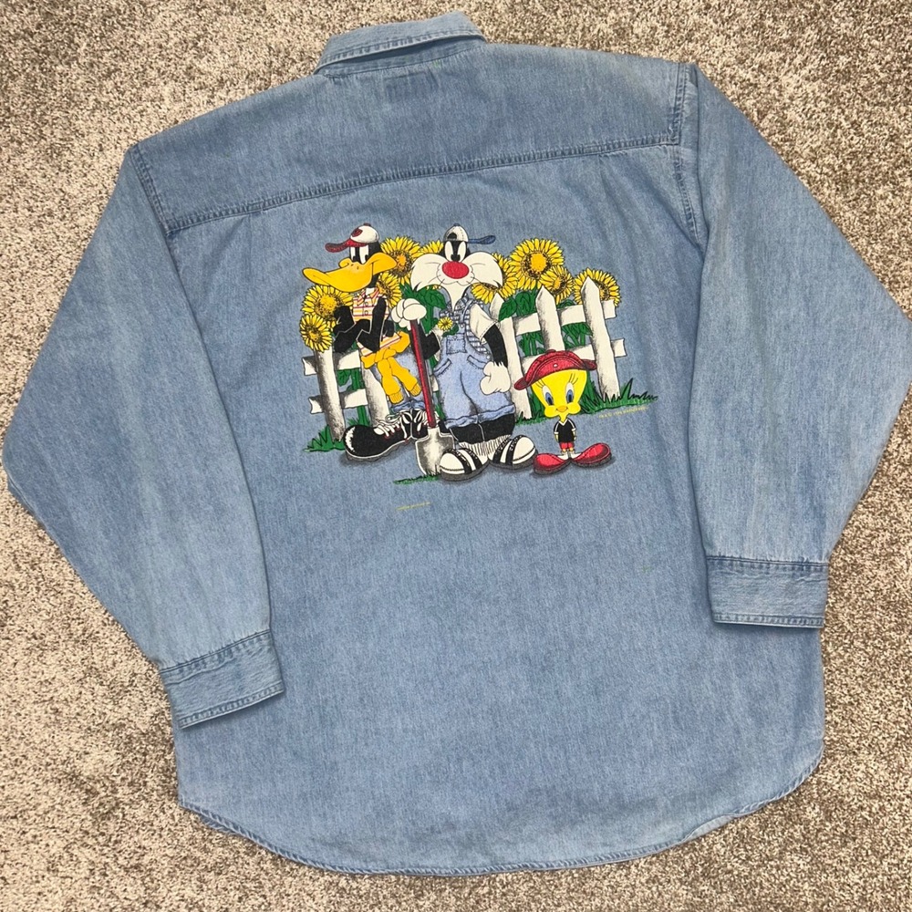 Vintage Looney Tunes Denim Shirt‎ Size Large Hip Hop Tweety Daffy Sylvester 90s